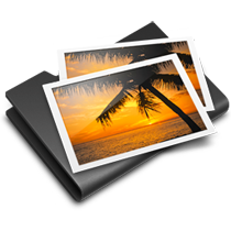 Photocopies laser couleur noir et blanc.
